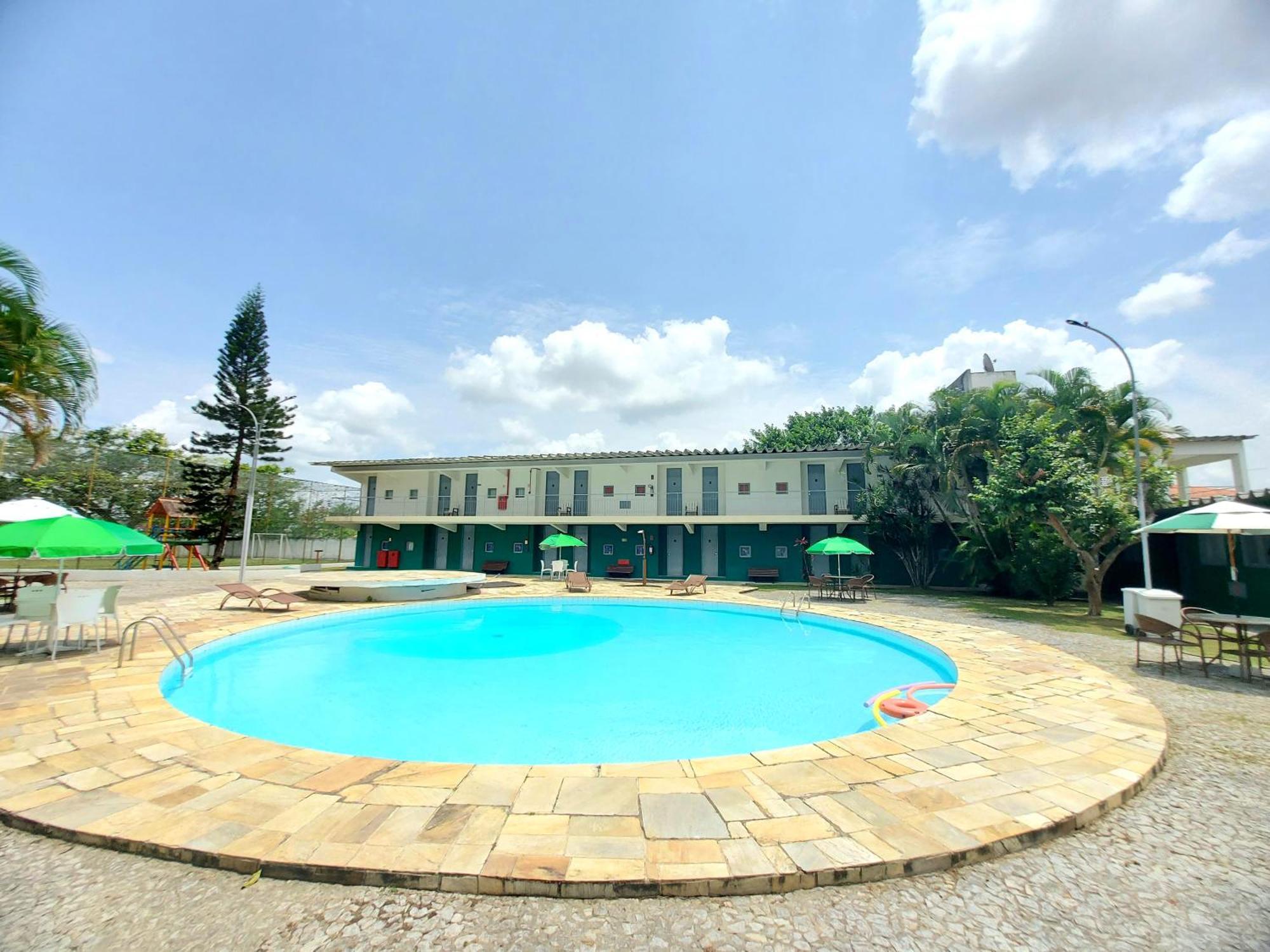 Residencial Petur Gravata Hotel Luaran gambar
